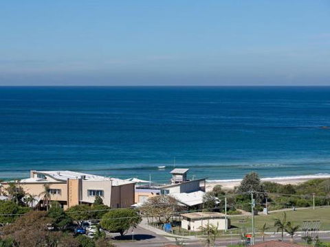 Venabu On Garuwa 20 Garuwa Street Spectacular House With Fabulous Views - Tourism Search 2