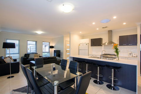Vantage Court A Hidden Gem Of Mudgee 11 - Tourism Search 4