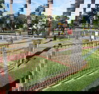 Sunraysia Motel  Holiday Apartments - Tourism Search