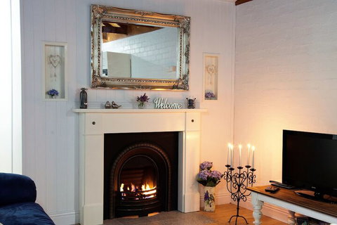 Homewood Cottages - Tourism Search 7