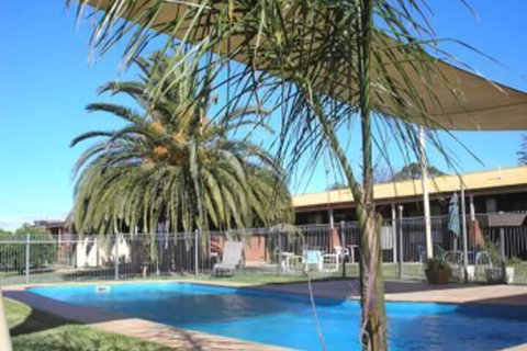 Walkabout Motel - Tourism Search 5
