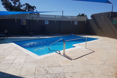 Foreshore Motel - Tourism Search 1
