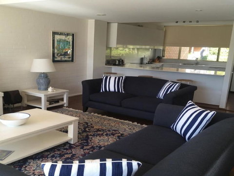 Greenpark #11 11 / 45 Avoca Drive Avoca Beach - Tourism Search 5