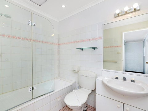 Greenpark #11 11 / 45 Avoca Drive Avoca Beach - Tourism Search 1