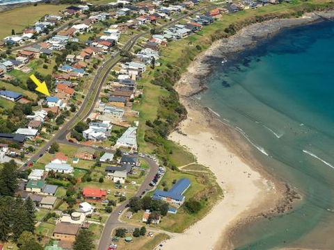 VIEWTOPIA Gerroa 4pm Check Out Sundays - Tourism Search 1