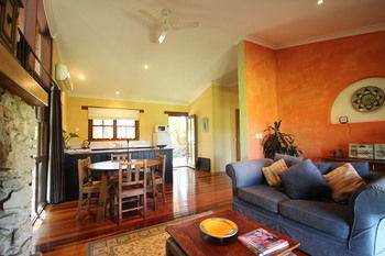 Galnyamba.Friday Creek Retreat - Tourism Search 0