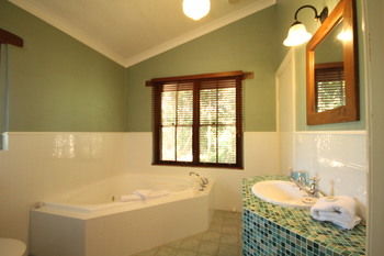 Galnyamba.Friday Creek Retreat - Tourism Search 5