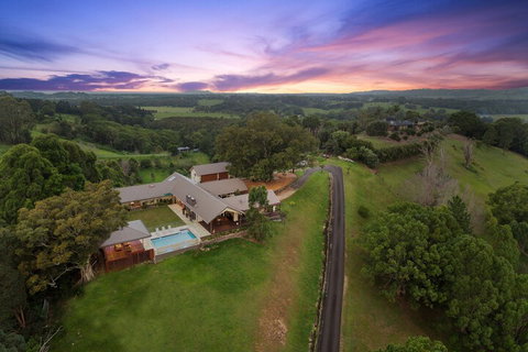 A PERFECT STAY - Serene Myocum - Tourism Search 1