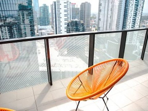 WaterFront Apartment - Tourism Search 6