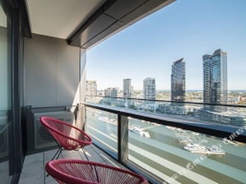 WaterFront Apartment - Tourism Search 1
