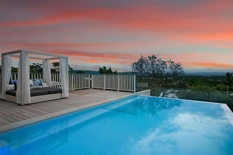 Vantage Over Byron - Tourism Search 1