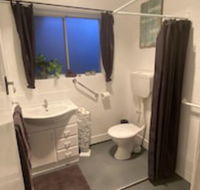 Apartment on Tennyson - Tourism Search