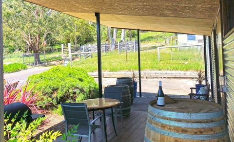 Valley Farm Vineyard Cottages - Tourism Search 1