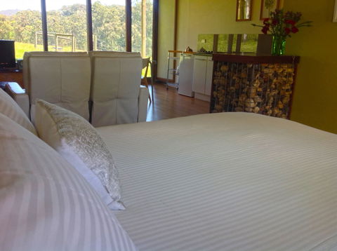 Valley Farm Vineyard Cottages - Tourism Search 3