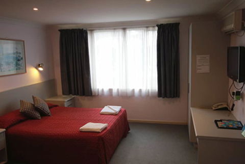 Hume Villa Motor Inn - Tourism Search 6