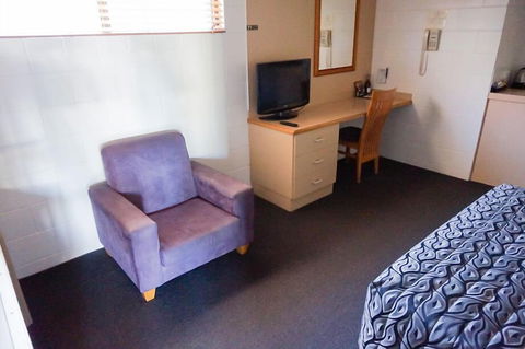 Country Ayr Motel - Tourism Search 6