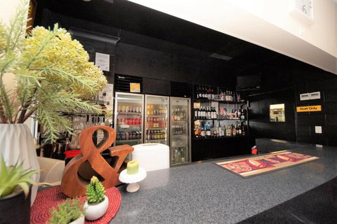 Parkside Motel - Tourism Search 3