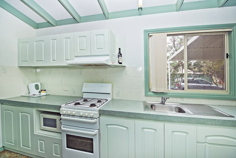 Acclaim Pine Grove Holiday Park - Tourism Search 5