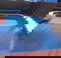 Saltbush Motor Inn - Tourism Search