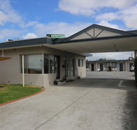 Beaconsfield Lodge Motel