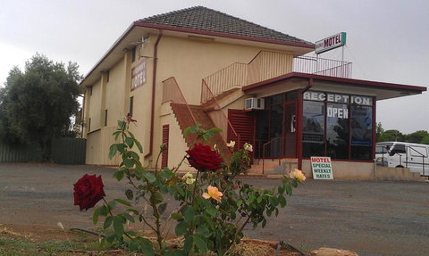 Goolgowi Highway Motel - Tourism Search 4