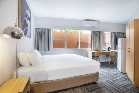 Meadow Inn Hotel-Motel - Tourism Search 6