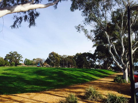 Box Hill Studio Apartment 2 - Tourism Search 3