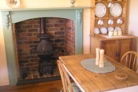 Valleyfield Cottage - Tourism Search 1