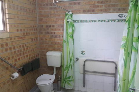 Tiaro Motor Inn - Tourism Search 7