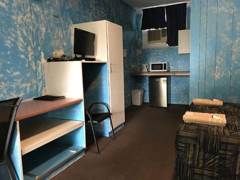 Tropical City Motor Inn - Tourism Search 3