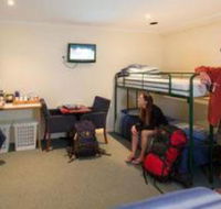 Adventure Backpackers Port Lincoln - Tourism Search