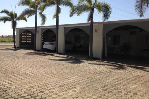 Ayr Max Motel - Tourism Search 7