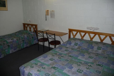 Bel Air Motel - Tourism Search 4