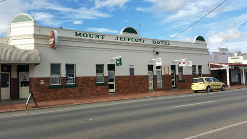Mount Jeffcott Hotel - Tourism Search 0