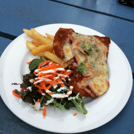 Sedgers Reef Hotel - Tourism Search 0