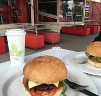 4 Bears Cafe - Tourism Search