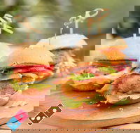 Domino's - Tourism Search