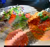 Jamaica Blue - Bentley - Tourism Search