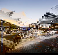 Kawana Waters Hotel - Tourism Search