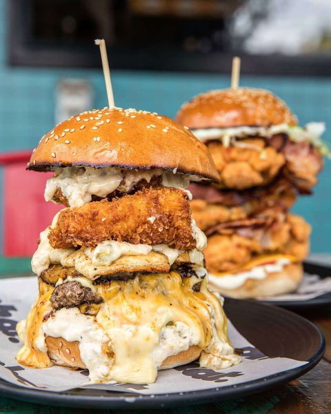 PHAT Pizza And Burger Bar - Tourism Search 0