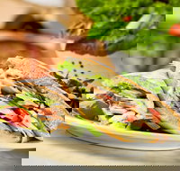 Shingle Inn - Capalaba - Tourism Search