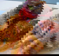 Uno Uno - Tourism Search