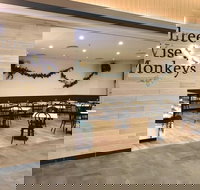 Hogan's - Tourism Search