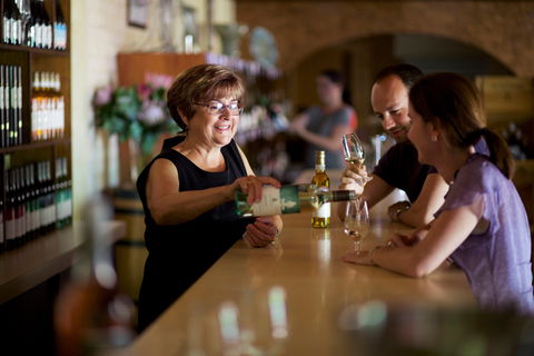 De Bortoli Wines Bilbul - Tourism Search 1