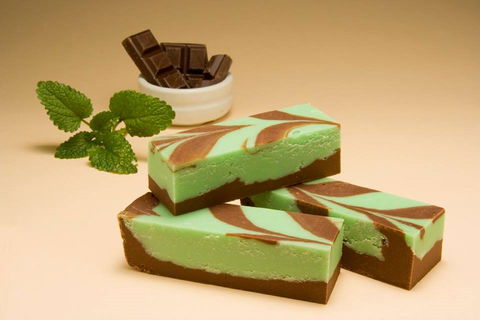 Mogo Fudge And Ice Cream /  Courtyard Cafe / Lots Of Lollies Mogo - Tourism Search 1