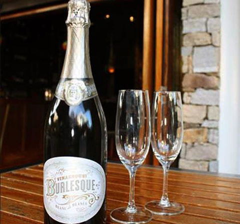 O Bar & Restaurant - Tourism Search 8