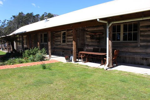 The Old Black Stump Restaurant & Function Room - Tourism Search 0