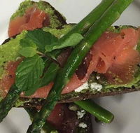 Castaway Cafe - Jacobs Well - Tourism Search