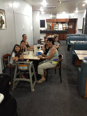 Mirrors Restaurant - Tourism Search 0