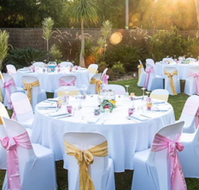Picnic Bay Hotel - Tourism Search